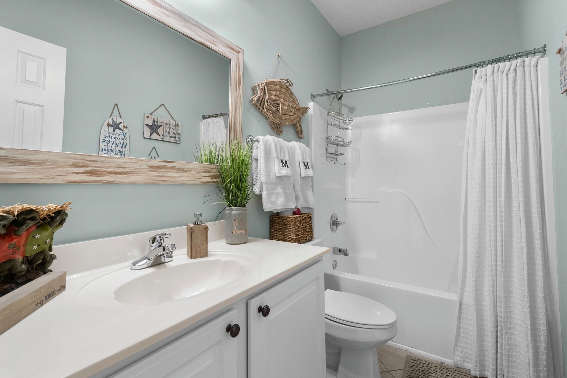 1617 N Dogwood Dr. N Photo 36