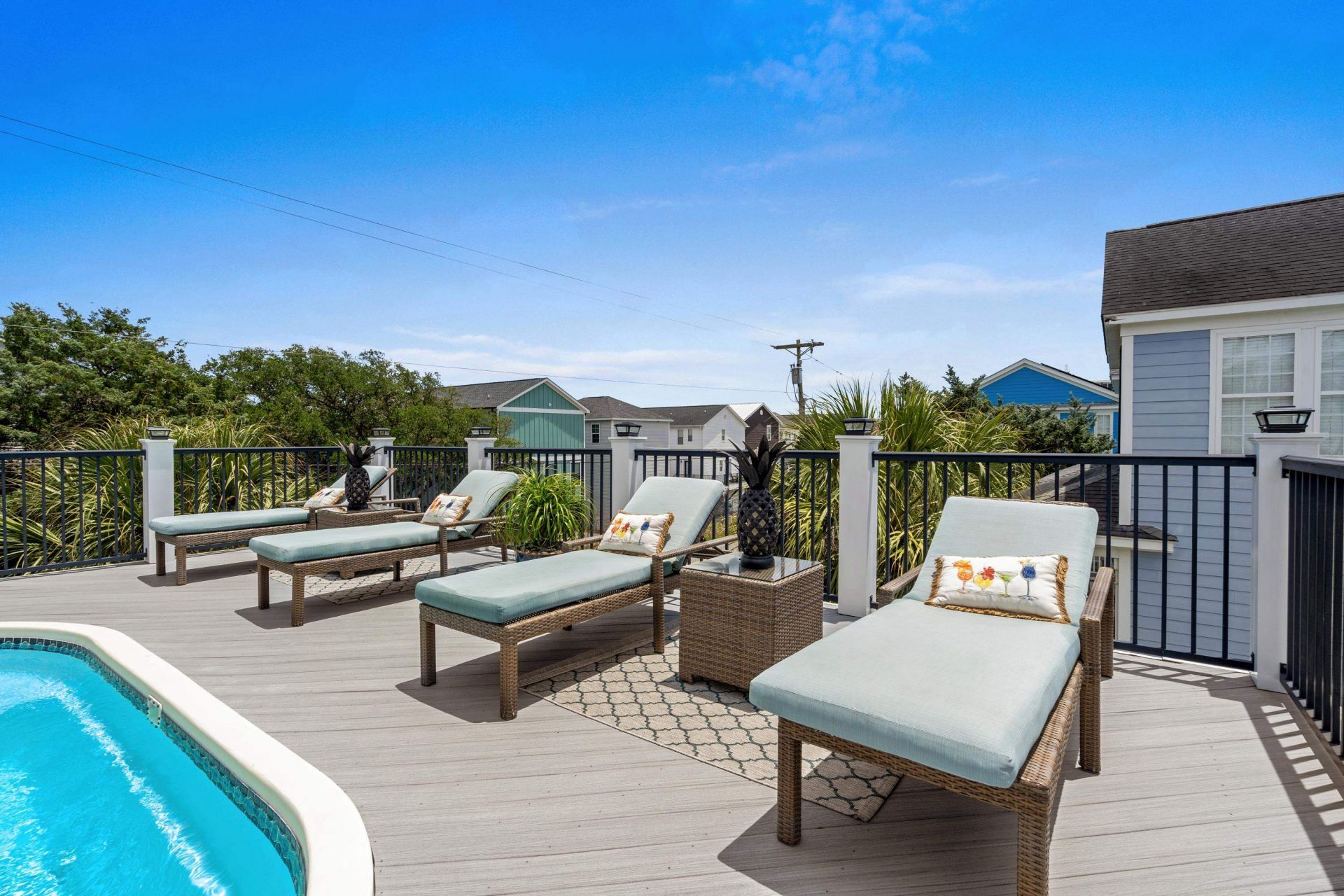 1617 N Dogwood Dr. N Photo 41