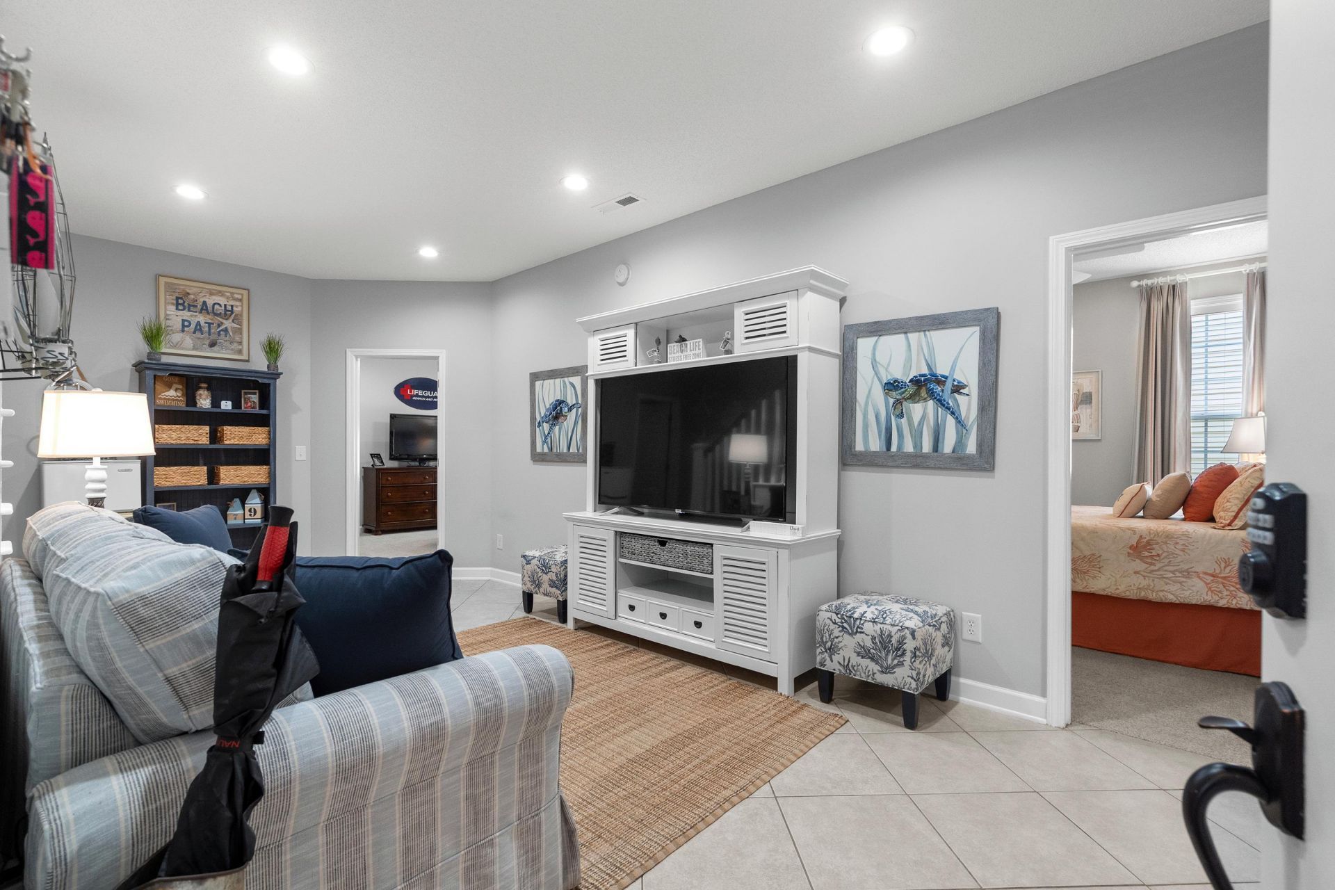 1617 N Dogwood Dr. N Photo 6