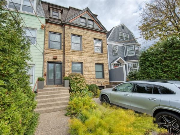 817 Saint James, Pittsburgh, PA 15232