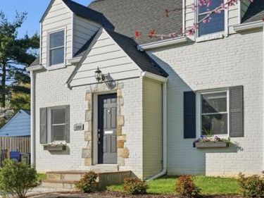 6060 WOOTEN DRIVE, FALLS CHURCH, VA 22044