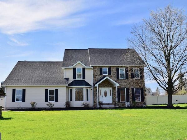 6 MEADOW WOOD LANE, LANDENBERG, PA 19350