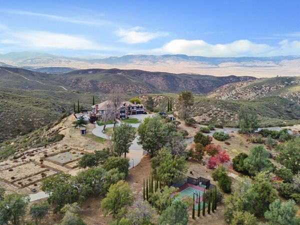 28765 Pine Canyon Road, Lake Hughes, CA 93532