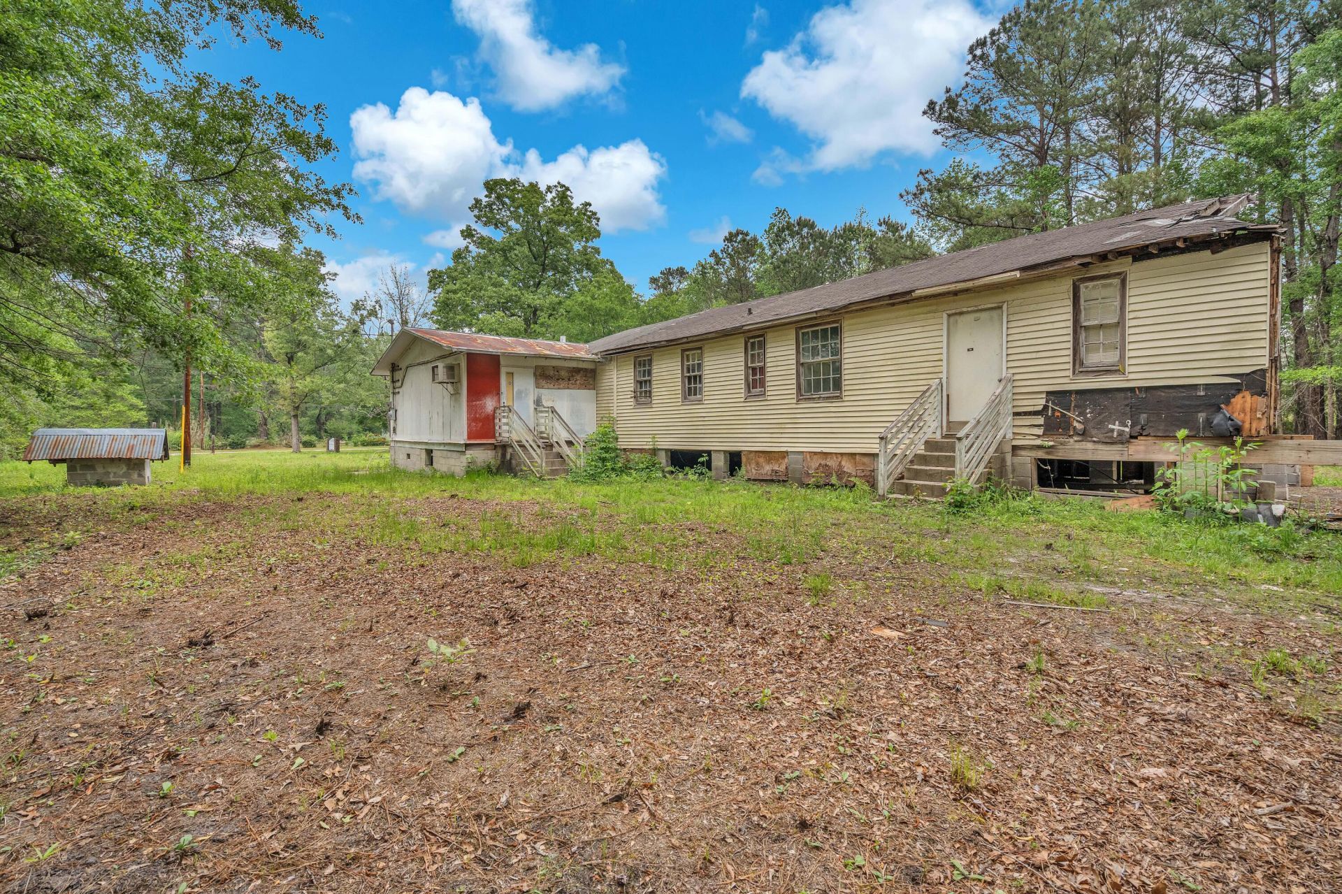 8197 Old Jacksonboro Road  Photo 9