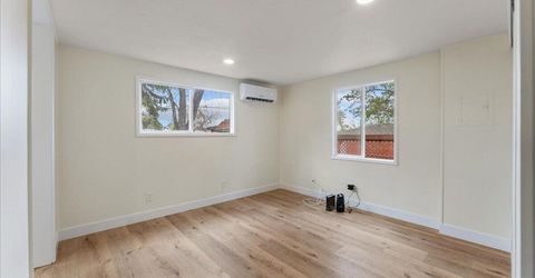 287 Aristocrat Way, Reno, NV 89506 Photo