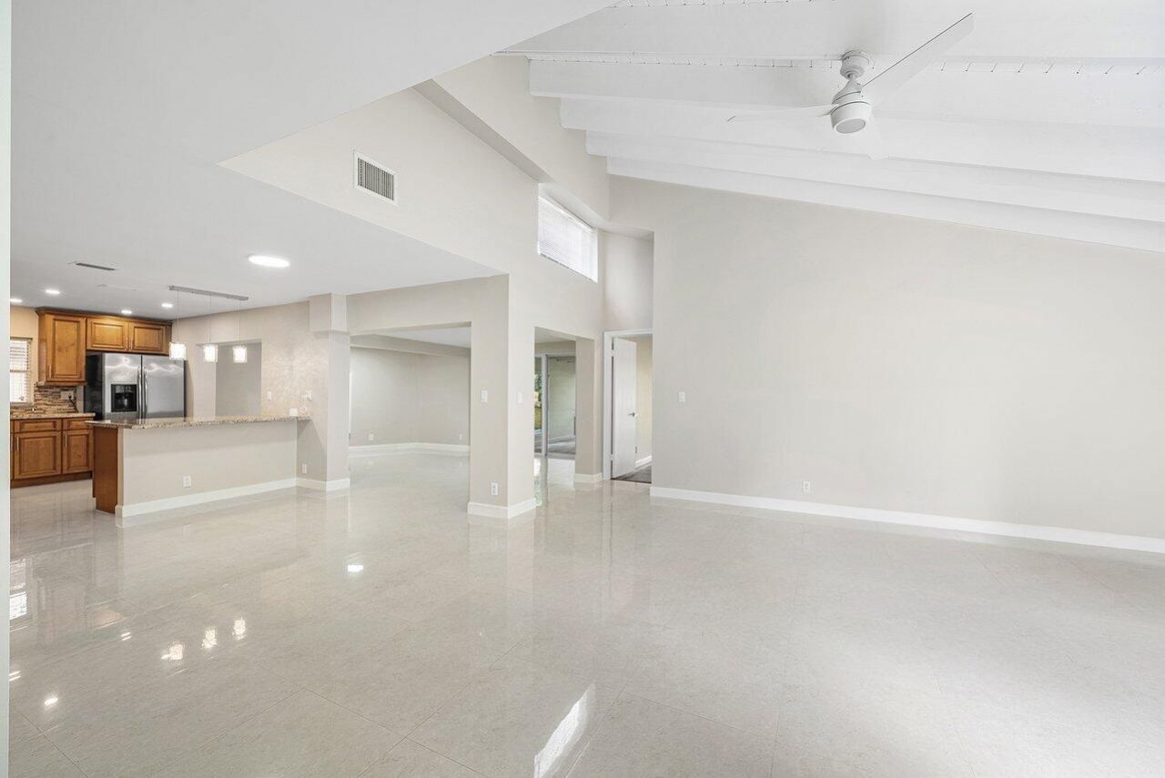 19635 Back 9 Drive, Boca Raton, FL 33498 Photo