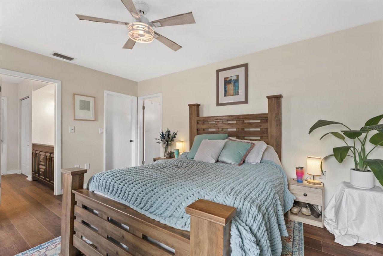 816 Queen Palm Lane , Sarasota, FL 34243 Photo