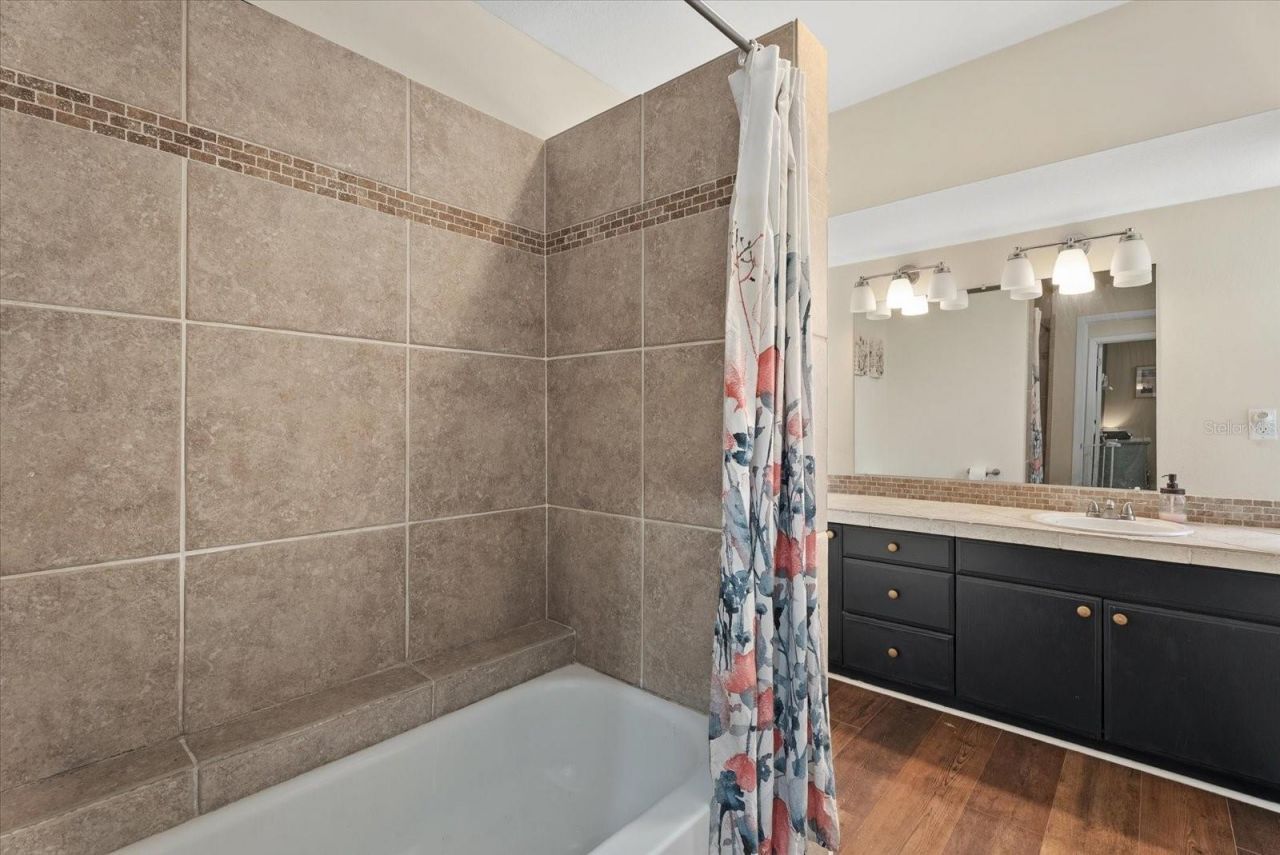 816 Queen Palm Lane , Sarasota, FL 34243 Photo