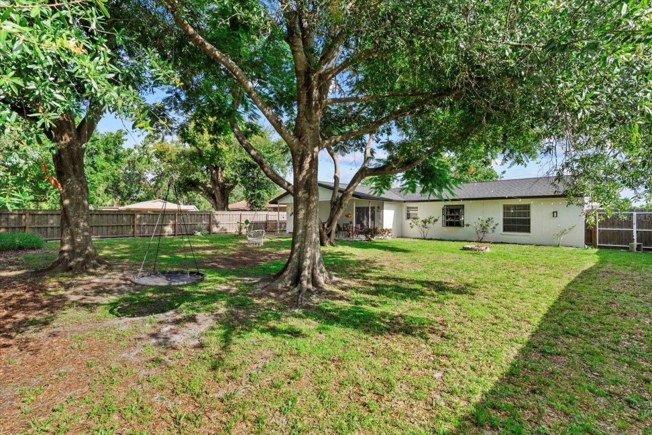 816 Queen Palm Lane , Sarasota, FL 34243 Photo