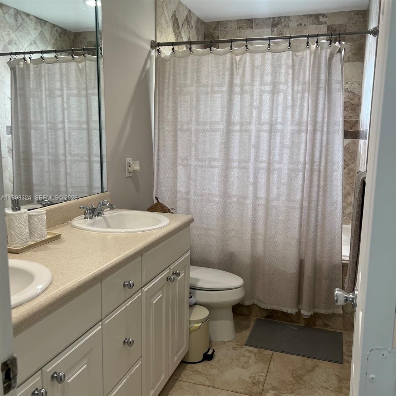 11820 NW 23rd St, Pembroke Pines, FL 33026 Photo