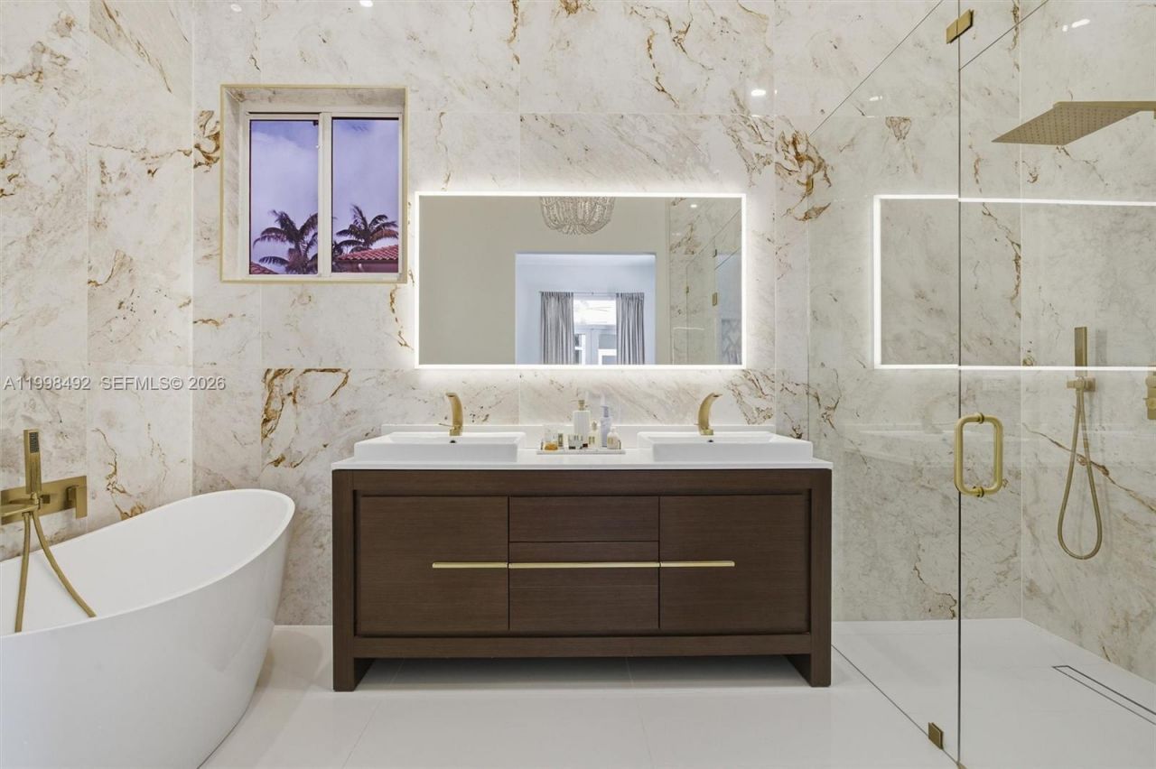 9717 SW 94th Ter , Miami, FL 33176 Photo