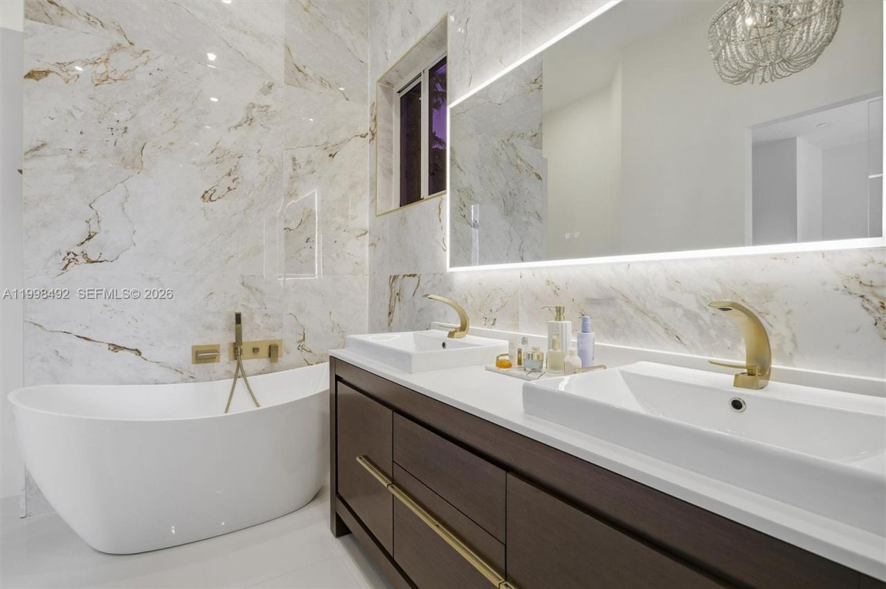 9717 SW 94th Ter , Miami, FL 33176 Photo