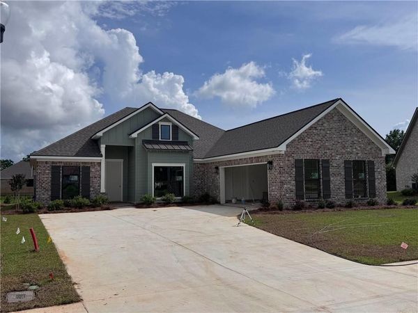 27548 Patch Place Loop, Daphne, AL 36526