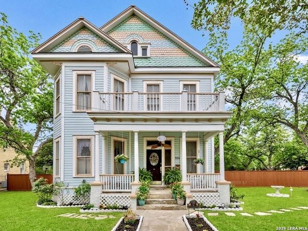 705 E Guenther, San Antonio, TX 78210