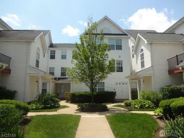 813 Plymouth Rd, North Brunswick, NJ 08902