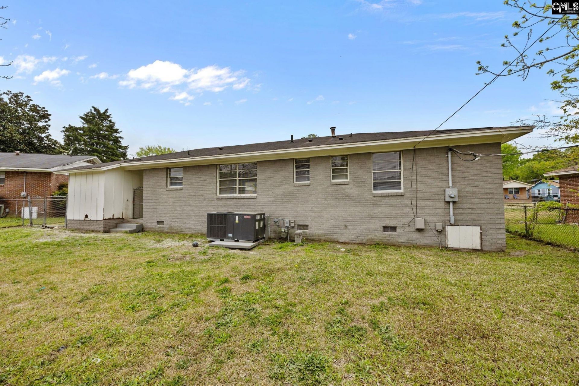 219 Dixon Drive Photo 12