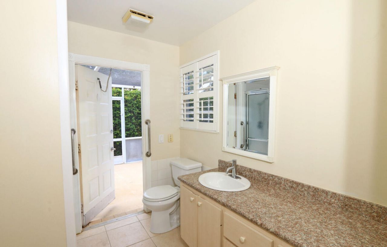 1220 NW Bentley Circle, Unit B, Port Saint Lucie, FL 34986 Photo