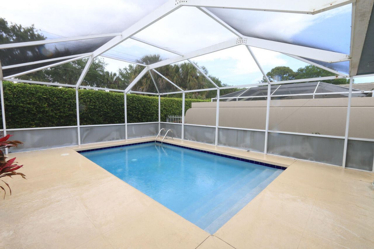 1220 NW Bentley Circle, Unit B, Port Saint Lucie, FL 34986 Photo