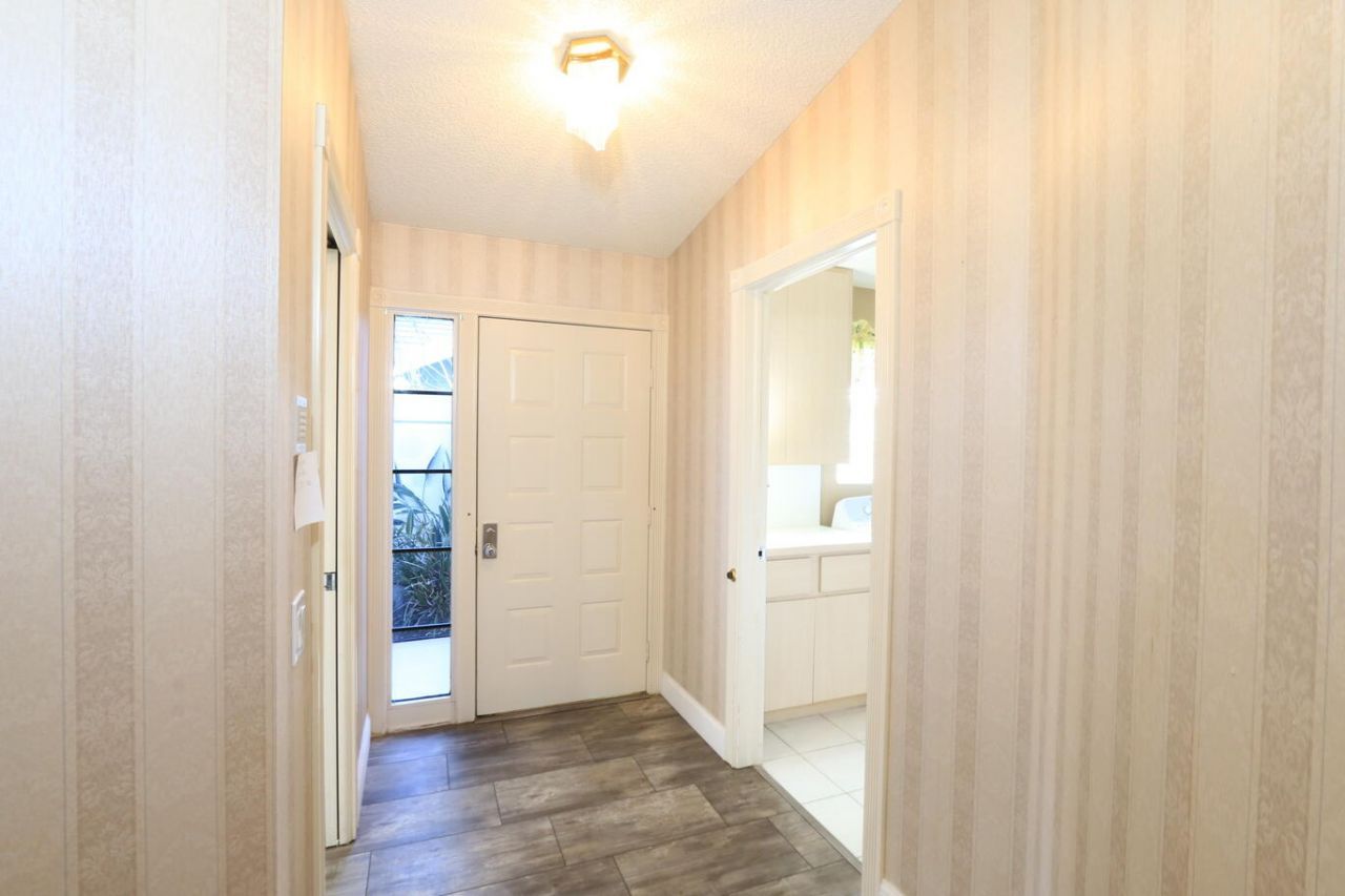 1220 NW Bentley Circle, Unit B, Port Saint Lucie, FL 34986 Photo