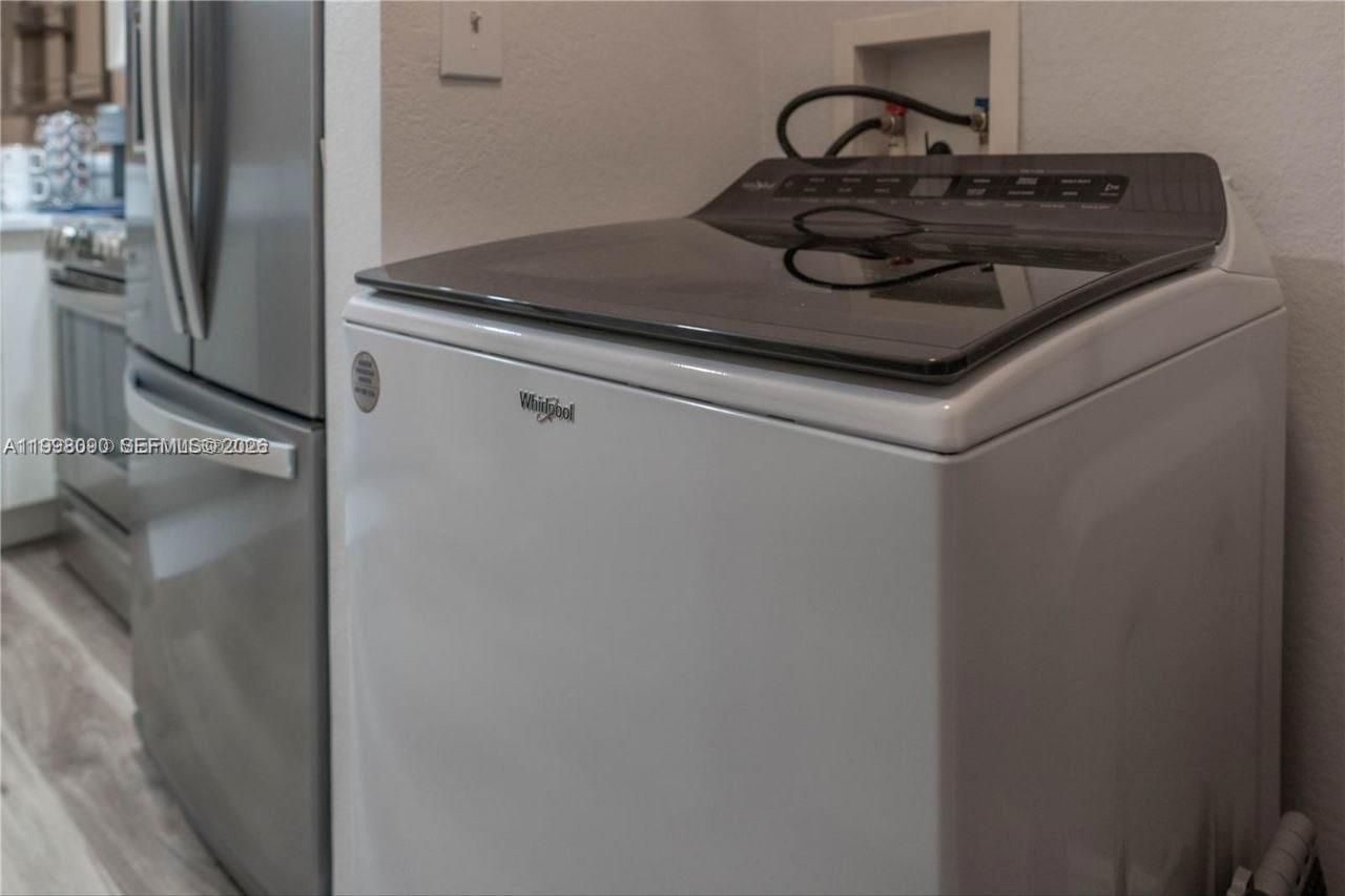 2916 Tuscany Ct, Unit 201, Palm Beach Gardens, FL 33410 Photo