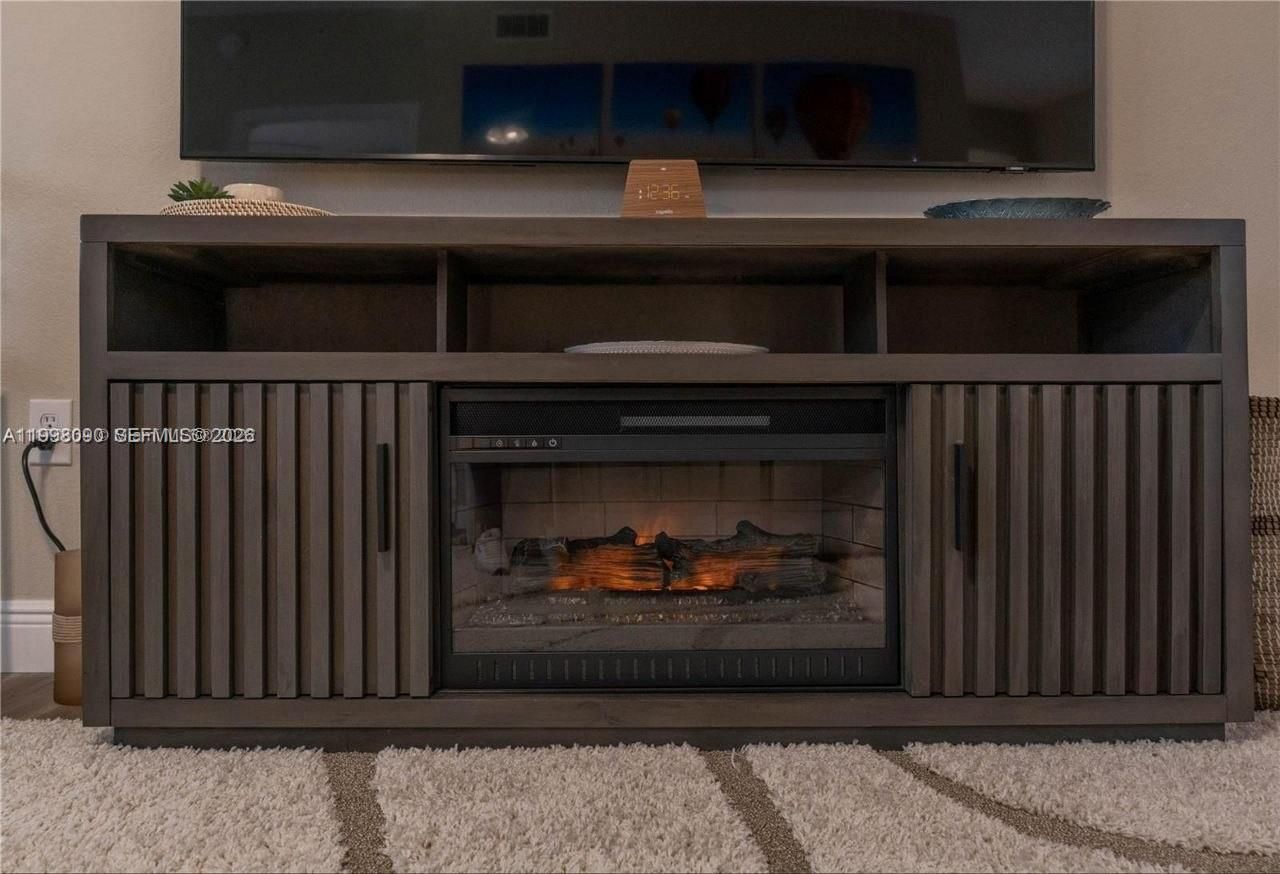 2916 Tuscany Ct, Unit 201, Palm Beach Gardens, FL 33410 Photo