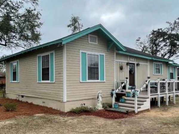 1005 Lakewood road, Pensacola, FL 32507