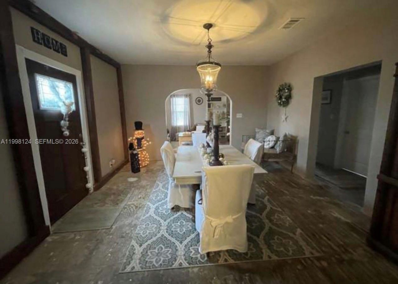 1005 Lakewood Road, Pensacola, FL 32507 Photo