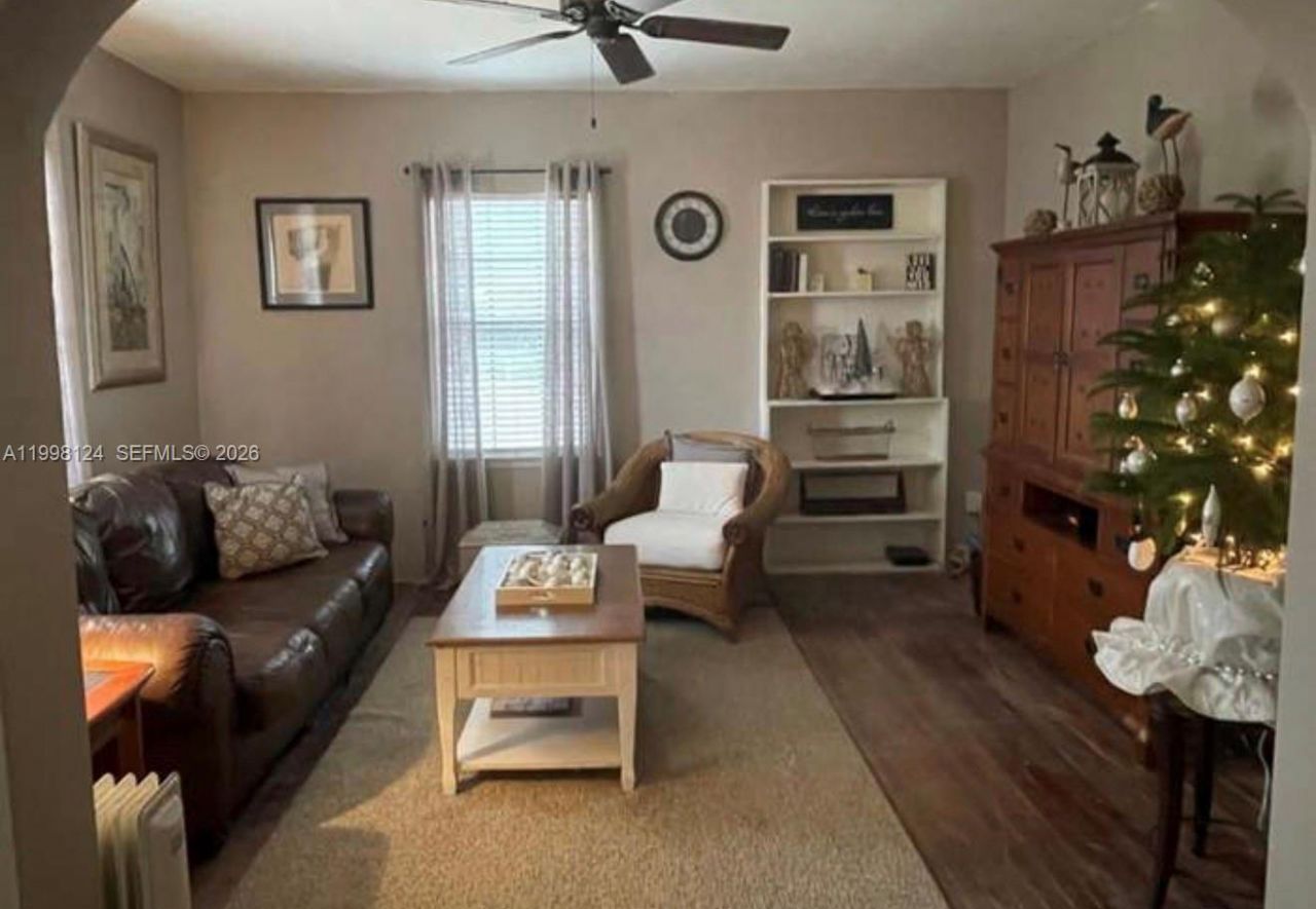 1005 Lakewood Road, Pensacola, FL 32507 Photo