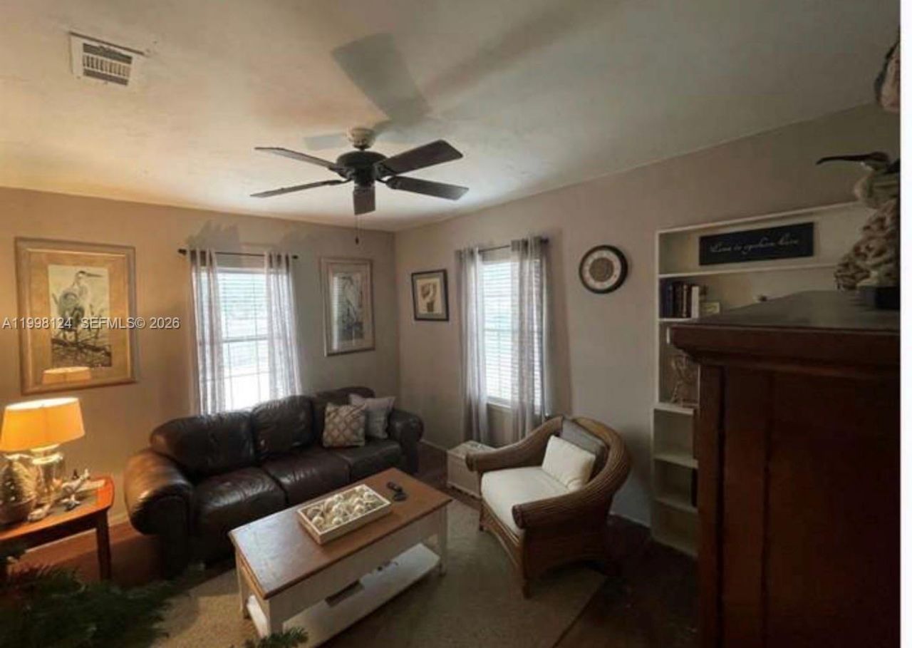 1005 Lakewood Road, Pensacola, FL 32507 Photo