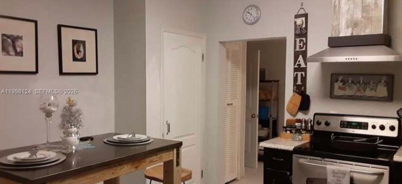 1005 Lakewood Road, Pensacola, FL 32507 Photo