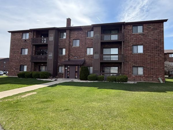 15723 Peggy Lane , Unit 12, Oak Forest, IL 60452