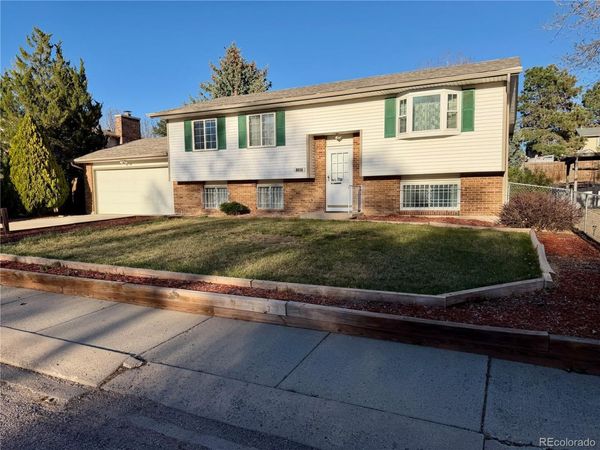 1527 Nokomis Drive , Colorado Springs, CO 80915