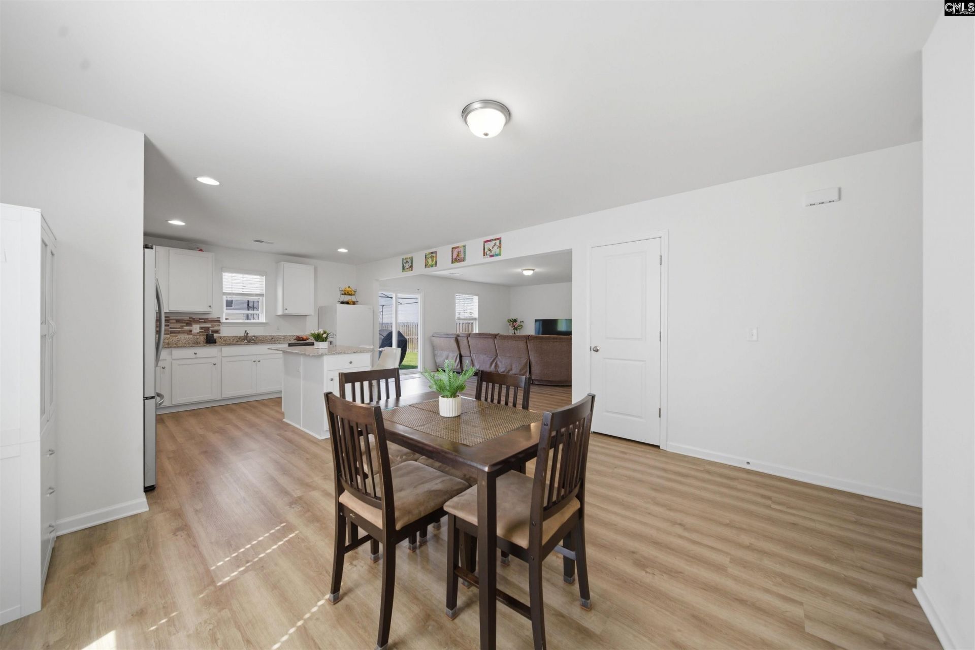 334 Savannah Hills Drive Photo 8