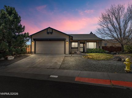 875 Vista Park Drive, Carson City, NV 89705 Photo