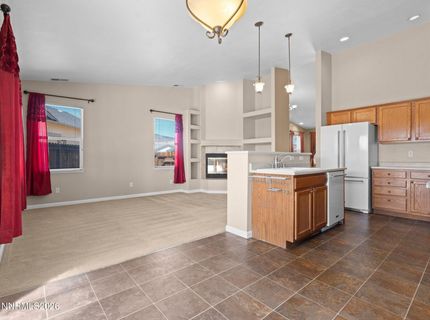 875 Vista Park Drive, Carson City, NV 89705 Photo
