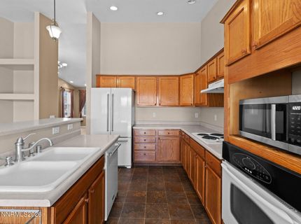 875 Vista Park Drive, Carson City, NV 89705 Photo