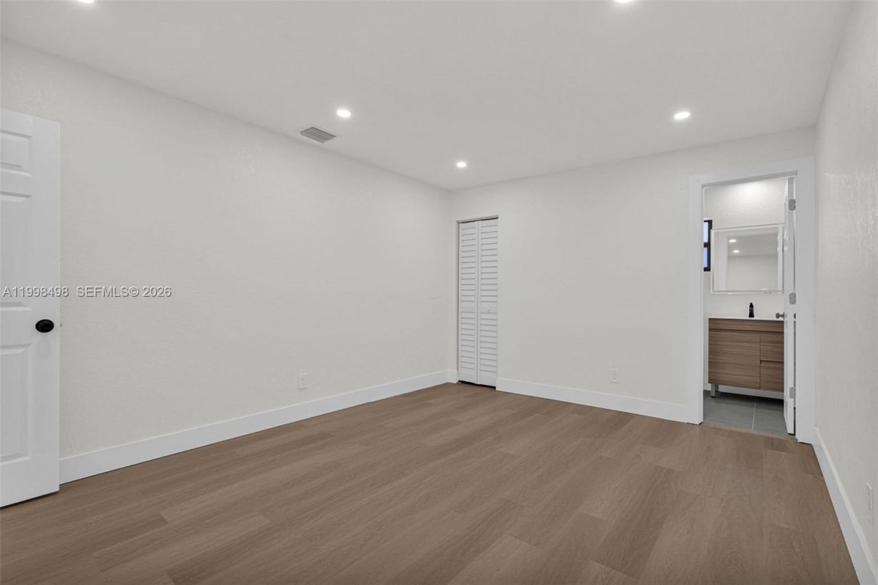 2980 NW 210th Ter , Miami Gardens, FL 33056 Photo