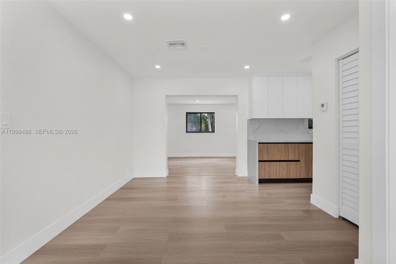 2980 NW 210th Ter , Miami Gardens, FL 33056 Photo