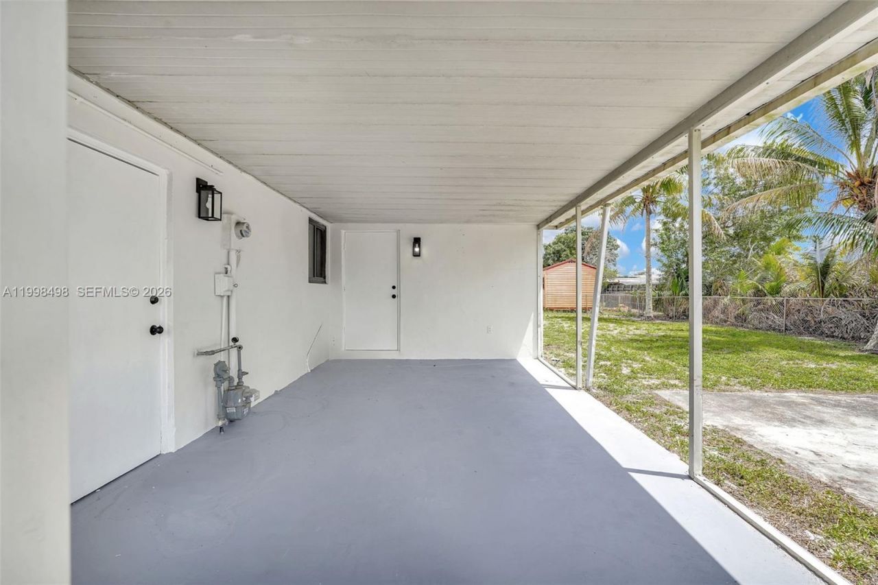 2980 NW 210th Ter , Miami Gardens, FL 33056 Photo