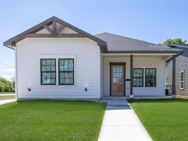 820 Glen Garden, Fort Worth, TX 76104