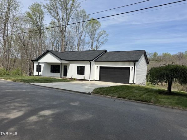 148 Whitson Drive, Elizabethton, TN 37643