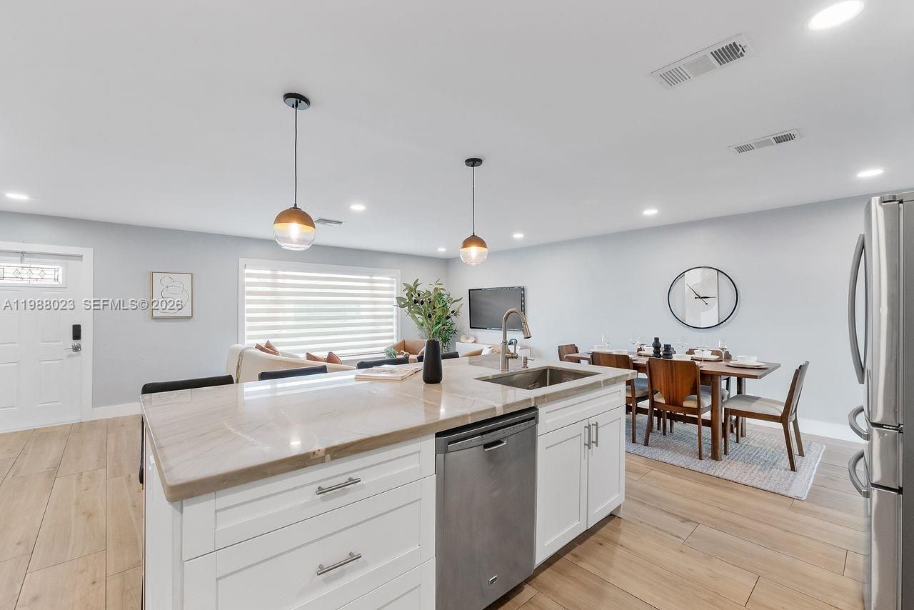 6701 NW 98th Ave, Tamarac, FL 33321 Photo