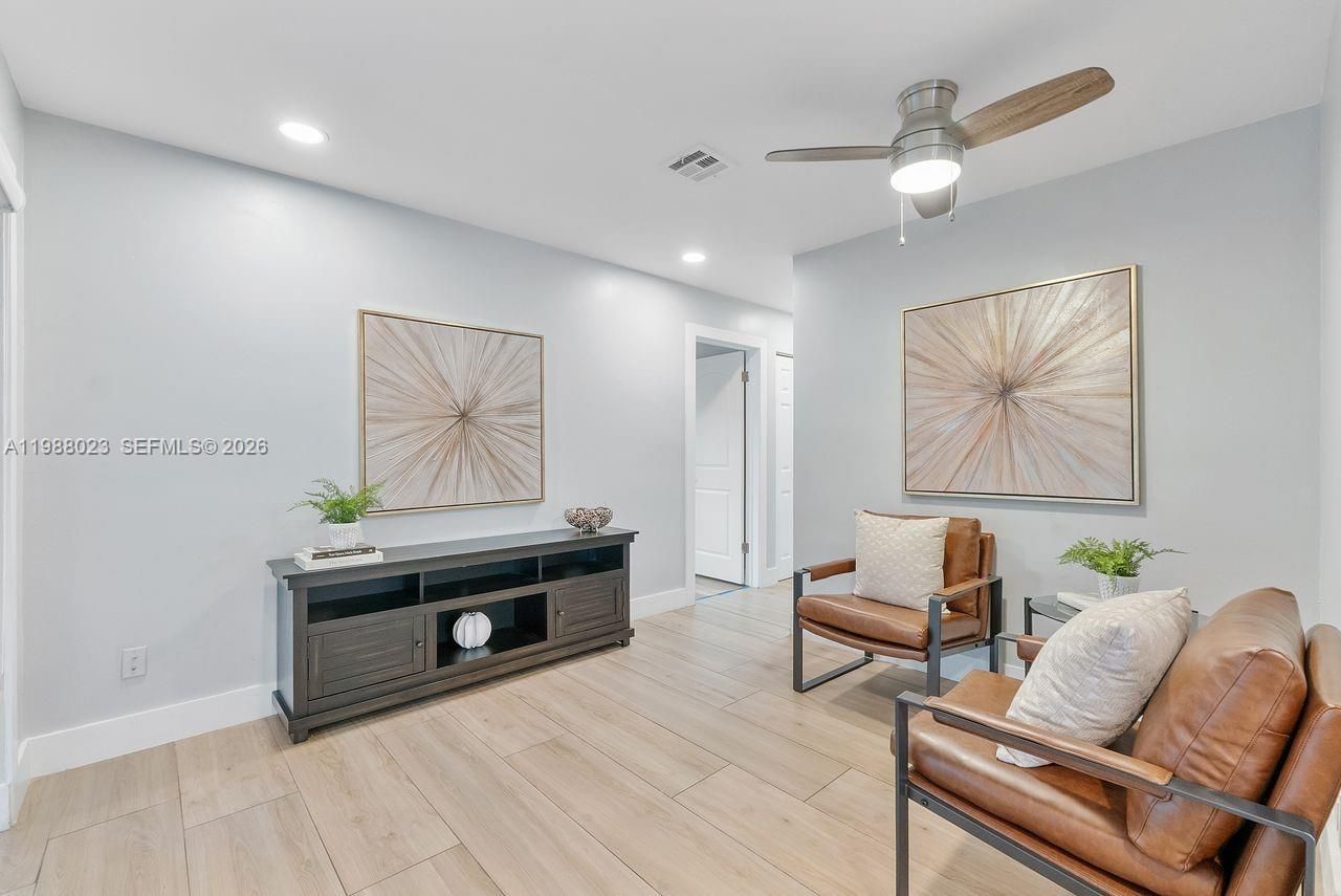 6701 NW 98th Ave, Tamarac, FL 33321 Photo