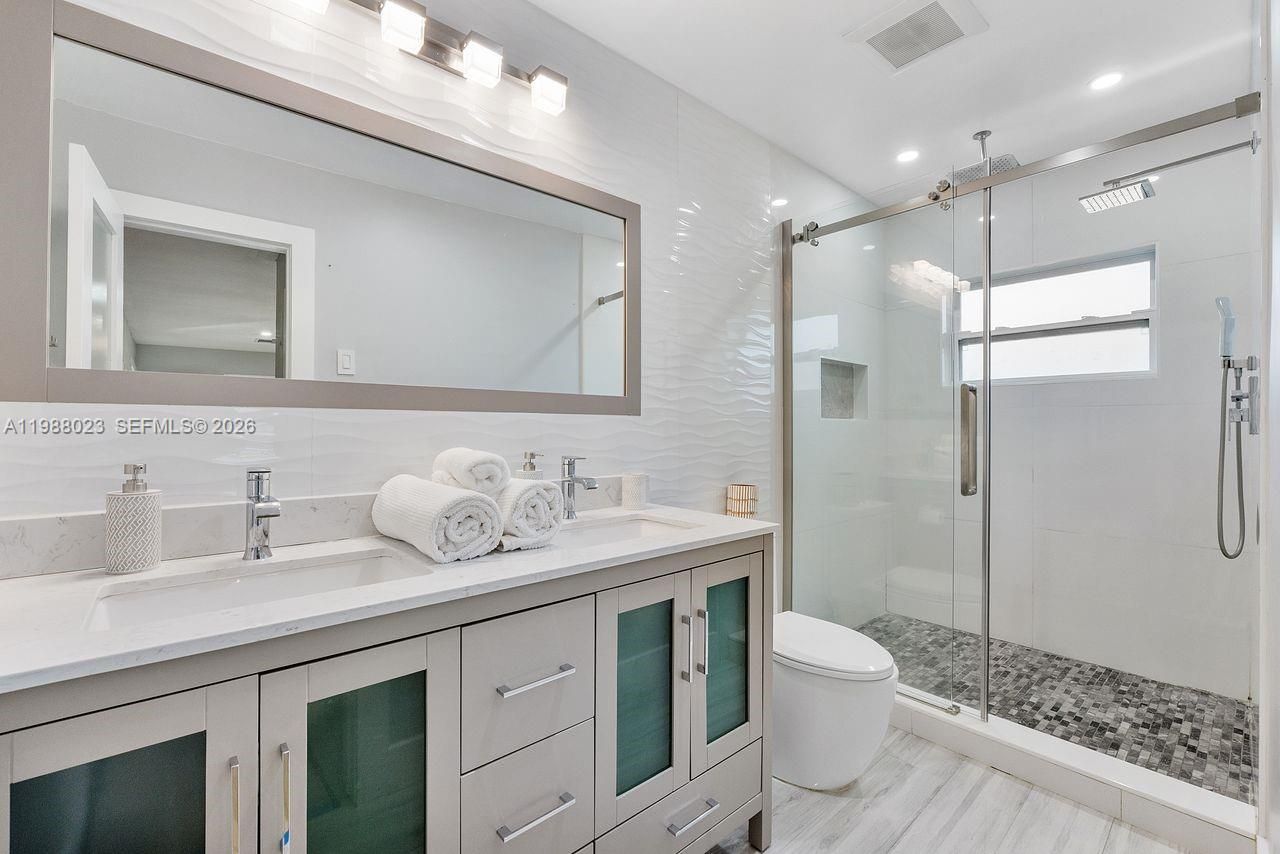 6701 NW 98th Ave, Tamarac, FL 33321 Photo