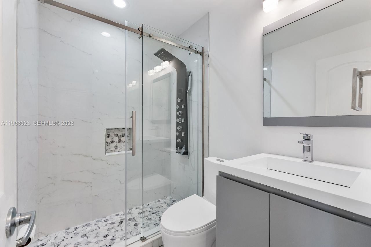 6701 NW 98th Ave, Tamarac, FL 33321 Photo