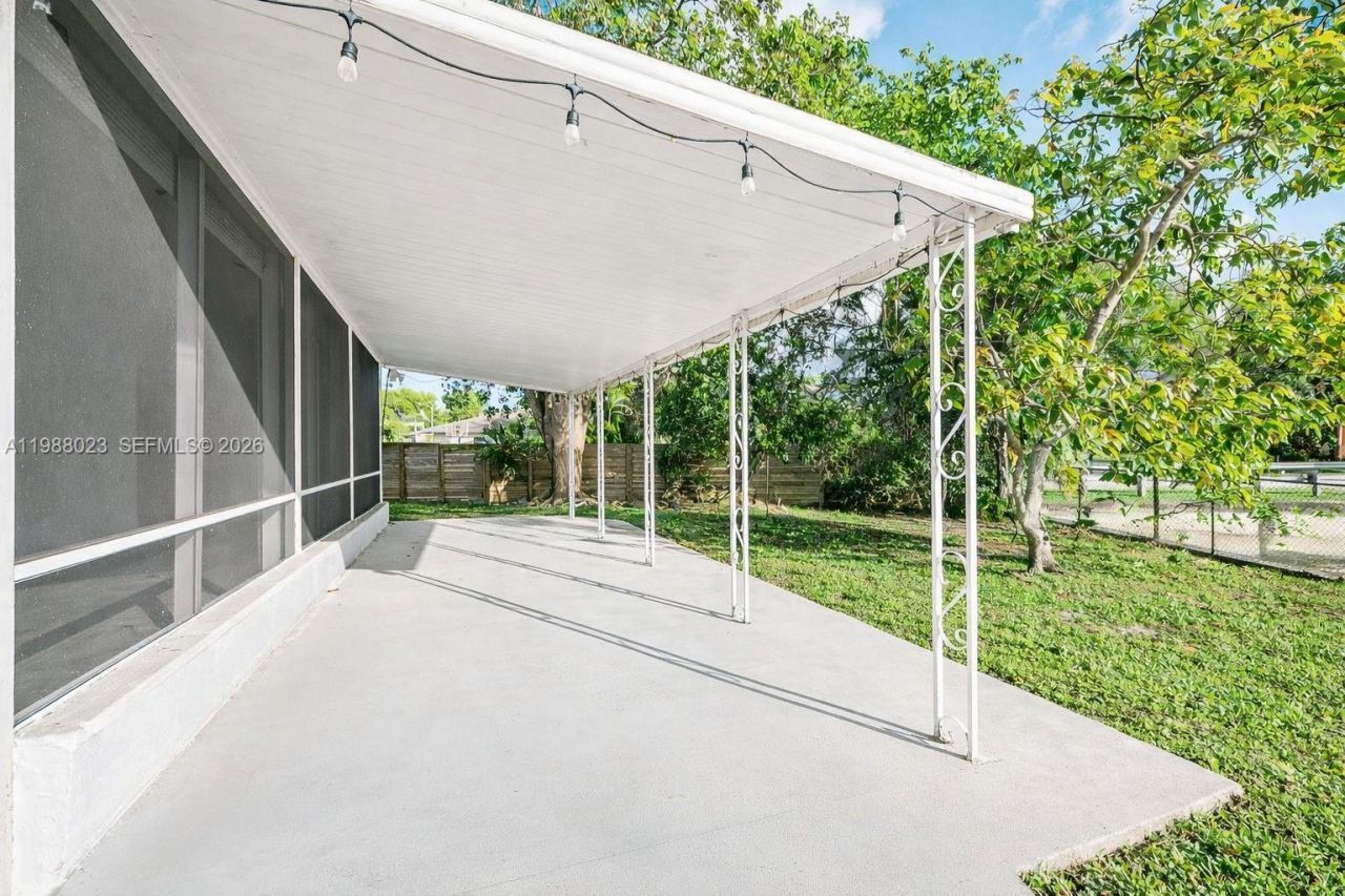 6701 NW 98th Ave, Tamarac, FL 33321 Photo