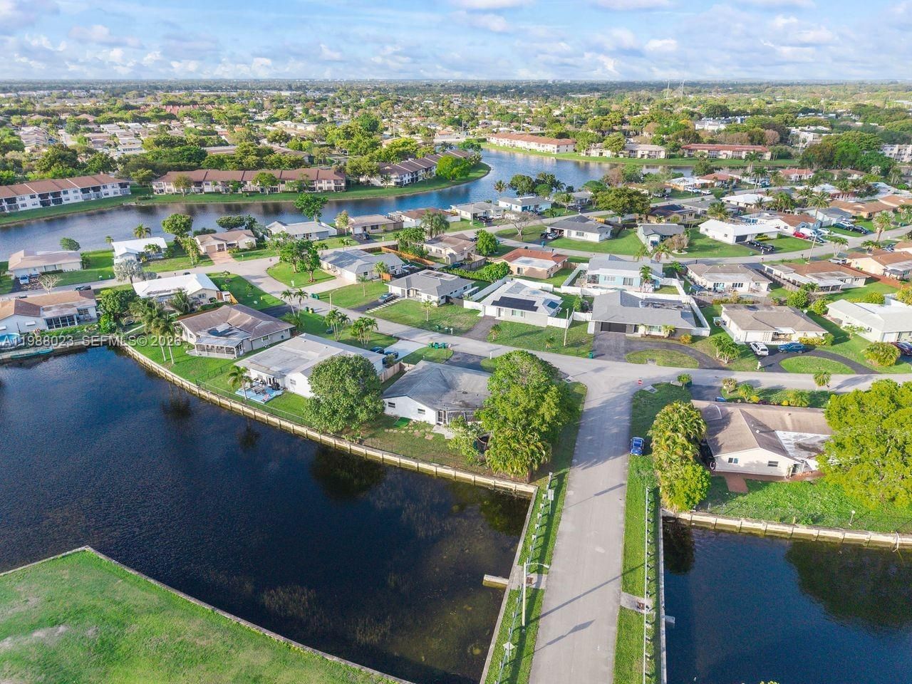 6701 NW 98th Ave, Tamarac, FL 33321 Photo