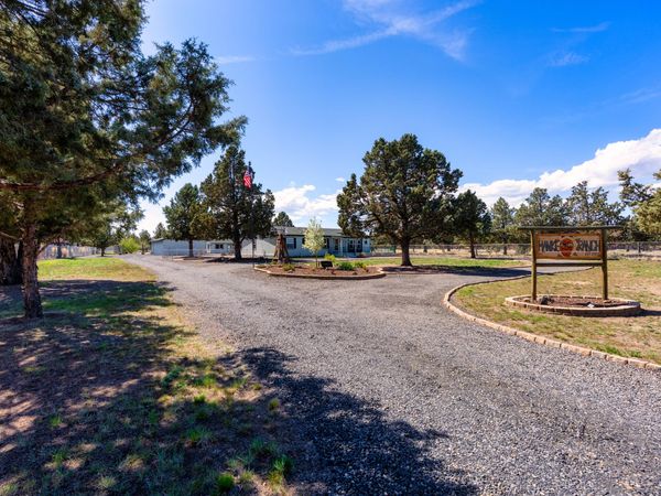 14204 SW Peninsula Drive, Terrebonne, OR 97760