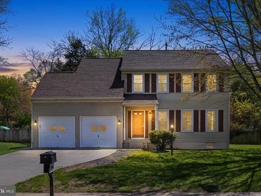 8227 SUNSET DRIVE, MANASSAS, VA 20110