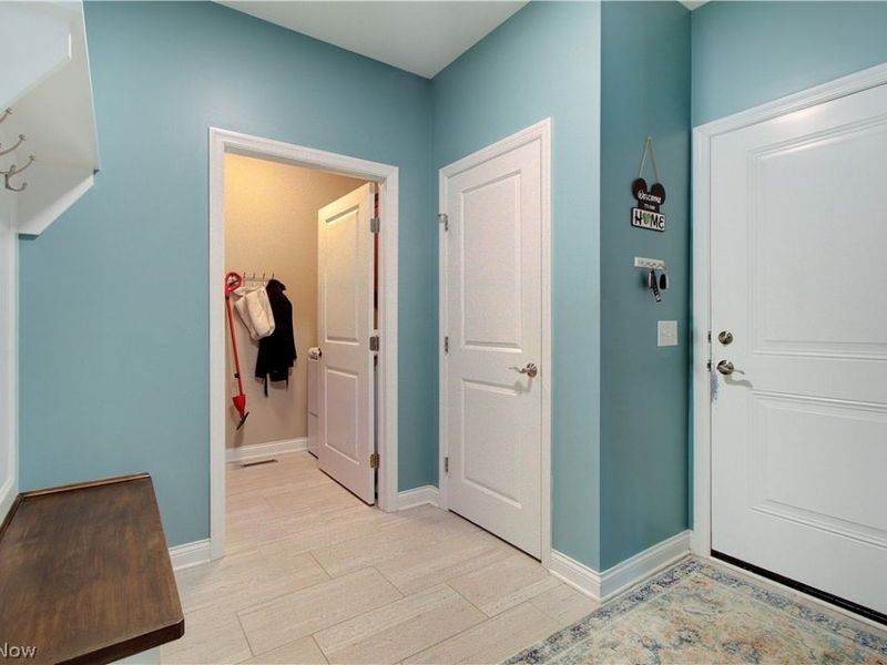 2594 Carlton Street NW, North Canton, OH 44720 Photo 18